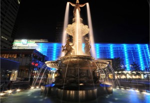 The fountain at Fountain Square.